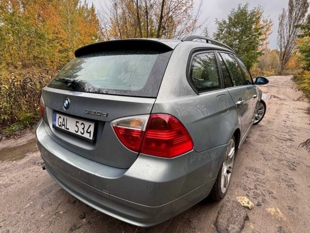 Серый БМВ 3 Серия, объемом двигателя 2 л и пробегом 250 тыс. км за 4100 $, фото 4 на Automoto.ua