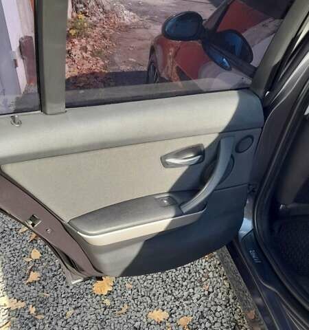 Сірий БМВ 3 Серія, об'ємом двигуна 2 л та пробігом 211 тис. км за 8700 $, фото 25 на Automoto.ua