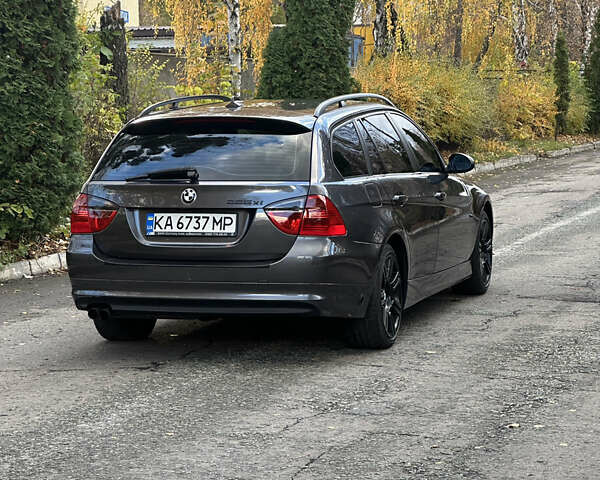 БМВ 3 Серия 2007 в Белой Церкве на Automoto.ua Серый БМВ 3 Серия, объемом двигателя 2.5 л и пробегом 275 тыс. км за 6900 $, фото 12 на Automoto.ua