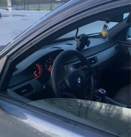Сірий БМВ 3 Серія, об'ємом двигуна 2 л та пробігом 3 тис. км за 2482 $, фото 1 на Automoto.ua