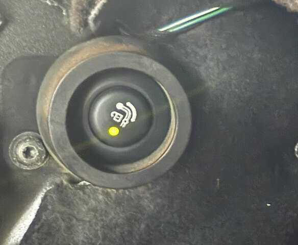 Сірий БМВ 3 Серія, об'ємом двигуна 2 л та пробігом 207 тис. км за 6500 $, фото 14 на Automoto.ua