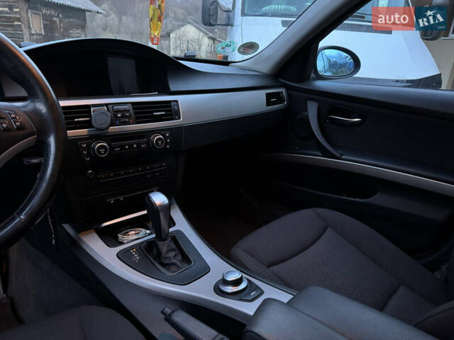 Серый БМВ 3 Серия, объемом двигателя 2 л и пробегом 289 тыс. км за 5990 $, фото 27 на Automoto.ua