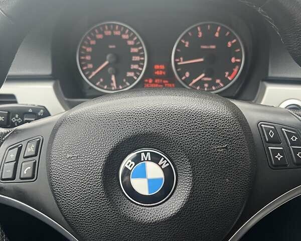 Сірий БМВ 3 Серія, об'ємом двигуна 2 л та пробігом 242 тис. км за 8500 $, фото 9 на Automoto.ua