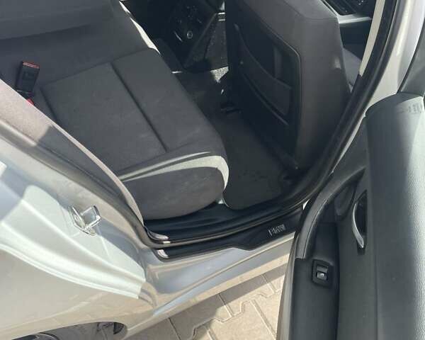 Сірий БМВ 3 Серія, об'ємом двигуна 2 л та пробігом 225 тис. км за 6350 $, фото 2 на Automoto.ua