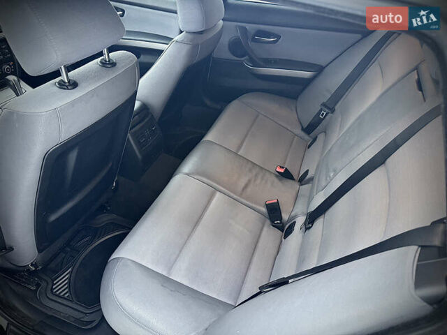 Серый БМВ 3 Серия, объемом двигателя 2 л и пробегом 300 тыс. км за 6800 $, фото 8 на Automoto.ua