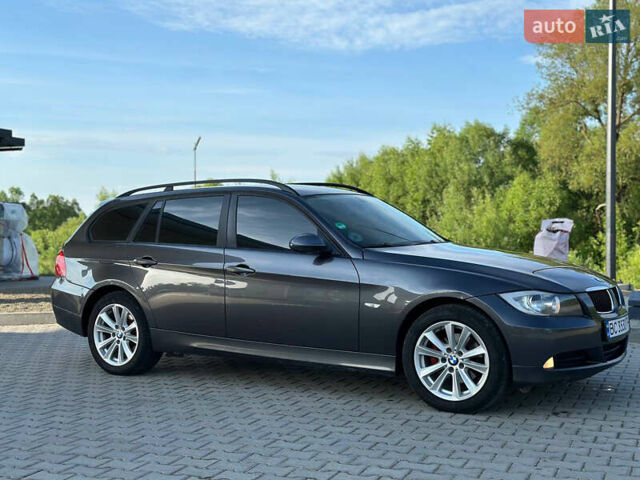Серый БМВ 3 Серия, объемом двигателя 2 л и пробегом 239 тыс. км за 6500 $, фото 7 на Automoto.ua