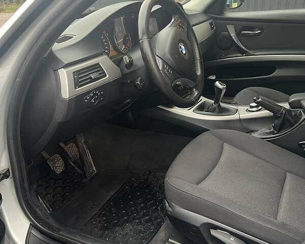 Сірий БМВ 3 Серія, об'ємом двигуна 2 л та пробігом 242 тис. км за 8500 $, фото 7 на Automoto.ua
