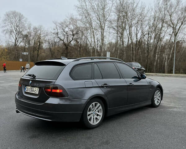 Серый БМВ 3 Серия, объемом двигателя 2 л и пробегом 380 тыс. км за 6600 $, фото 7 на Automoto.ua