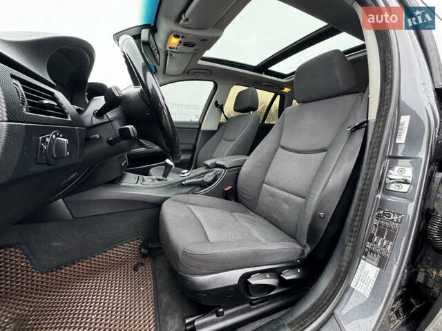 Серый БМВ 3 Серия, объемом двигателя 2 л и пробегом 320 тыс. км за 5500 $, фото 13 на Automoto.ua