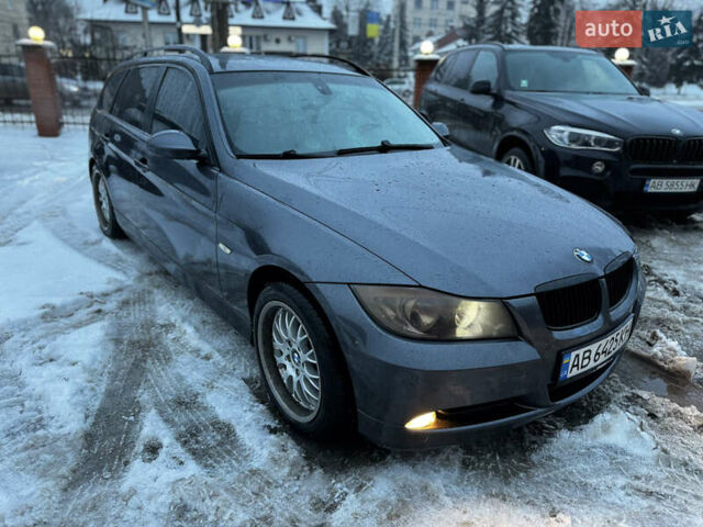 Серый БМВ 3 Серия, объемом двигателя 2 л и пробегом 320 тыс. км за 5500 $, фото 2 на Automoto.ua
