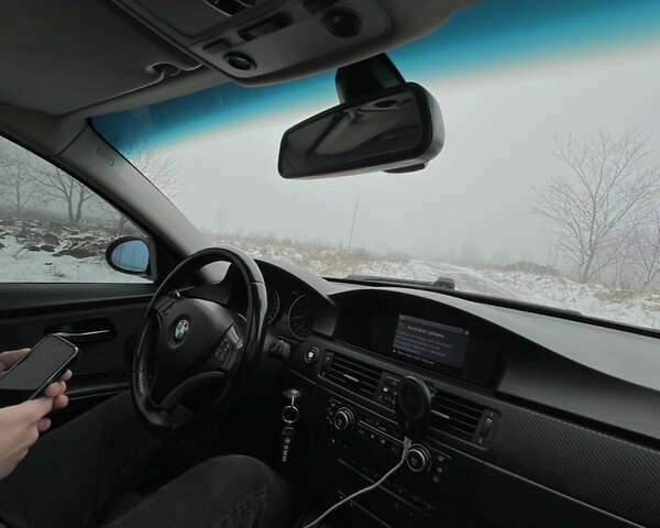 Серый БМВ 3 Серия, объемом двигателя 2 л и пробегом 320 тыс. км за 6650 $, фото 11 на Automoto.ua