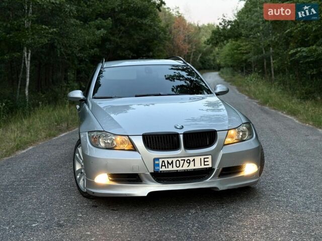 Серый БМВ 3 Серия, объемом двигателя 2 л и пробегом 399 тыс. км за 6000 $, фото 3 на Automoto.ua
