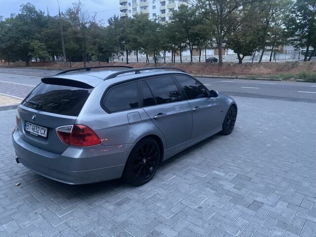 Серый БМВ 3 Серия, объемом двигателя 2 л и пробегом 240 тыс. км за 5653 $, фото 3 на Automoto.ua