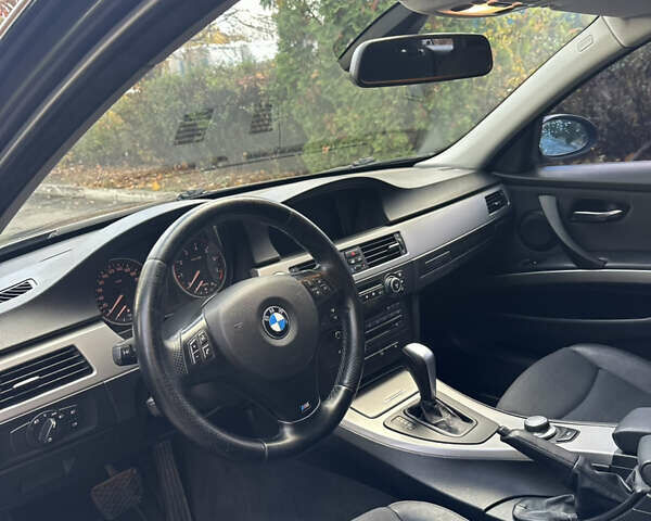 БМВ 3 Серия 2007 в Белой Церкве на Automoto.ua Серый БМВ 3 Серия, объемом двигателя 2.5 л и пробегом 275 тыс. км за 6900 $, фото 13 на Automoto.ua