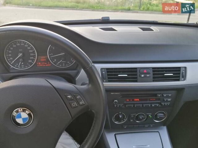 Сірий БМВ 3 Серія, об'ємом двигуна 2 л та пробігом 213 тис. км за 6900 $, фото 28 на Automoto.ua