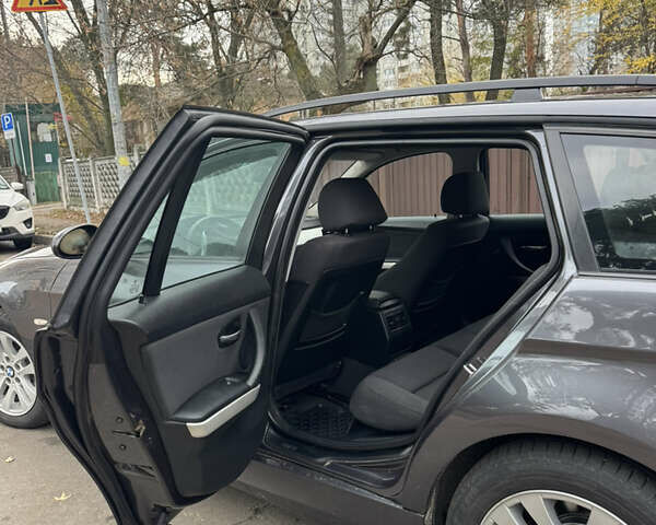Серый БМВ 3 Серия, объемом двигателя 2 л и пробегом 275 тыс. км за 5800 $, фото 22 на Automoto.ua