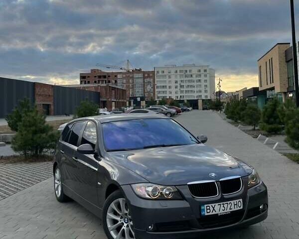 БМВ 3 Серия 2008 в Хмельницком на Automoto.ua Серый БМВ 3 Серия, объемом двигателя 2 л и пробегом 329 тыс. км за 8000 $, фото 1 на Automoto.ua