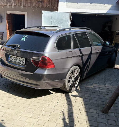 Серый БМВ 3 Серия, объемом двигателя 2 л и пробегом 293 тыс. км за 9000 $, фото 1 на Automoto.ua