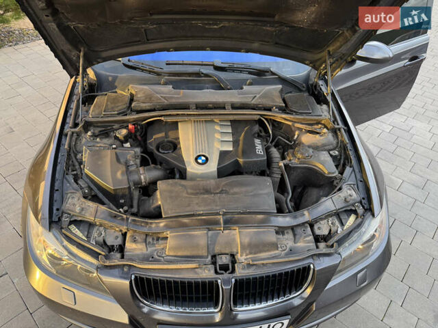 БМВ 3 Серия 2008 в Хмельницком на Automoto.ua Серый БМВ 3 Серия, объемом двигателя 2 л и пробегом 329 тыс. км за 8000 $, фото 22 на Automoto.ua
