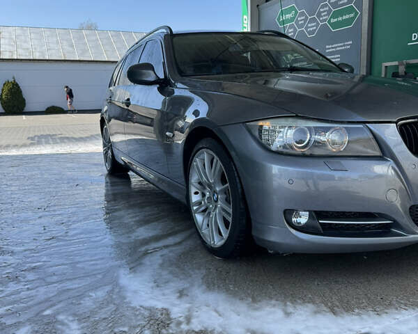 Серый БМВ 3 Серия, объемом двигателя 2 л и пробегом 275 тыс. км за 7017 $, фото 1 на Automoto.ua