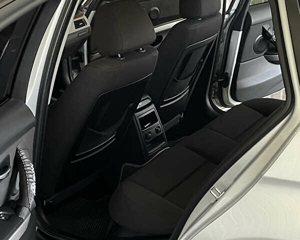 БМВ 3 Серия 2008 в Бережанах на Automoto.ua Серый БМВ 3 Серия, объемом двигателя 2 л и пробегом 423 тыс. км за 7850 $, фото 9 на Automoto.ua