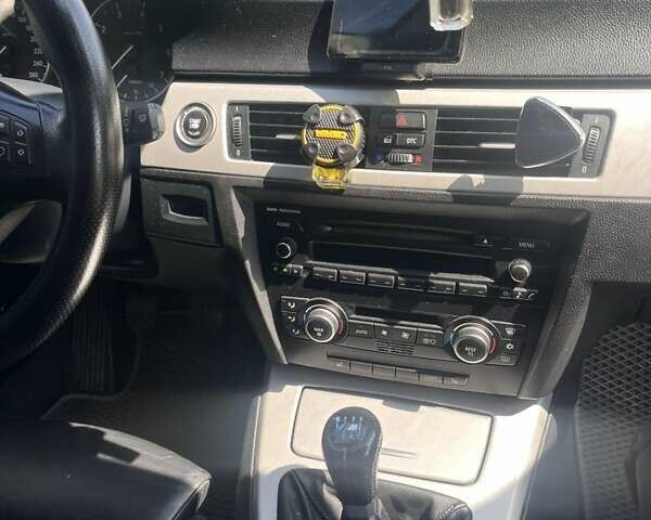 Сірий БМВ 3 Серія, об'ємом двигуна 2 л та пробігом 275 тис. км за 7100 $, фото 4 на Automoto.ua
