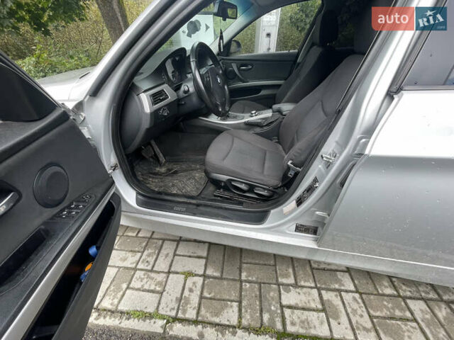 Сірий БМВ 3 Серія, об'ємом двигуна 2 л та пробігом 294 тис. км за 7465 $, фото 9 на Automoto.ua