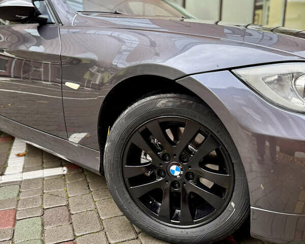 БМВ 3 Серия 2008 в Хмельницком на Automoto.ua Серый БМВ 3 Серия, объемом двигателя 2 л и пробегом 249 тыс. км за 7777 $, фото 13 на Automoto.ua