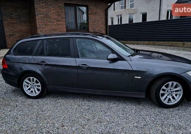 Серый БМВ 3 Серия, объемом двигателя 2 л и пробегом 297 тыс. км за 7700 $, фото 3 на Automoto.ua