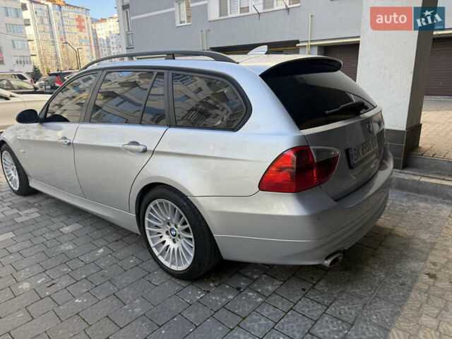 Серый БМВ 3 Серия, объемом двигателя 2 л и пробегом 251 тыс. км за 7800 $, фото 4 на Automoto.ua