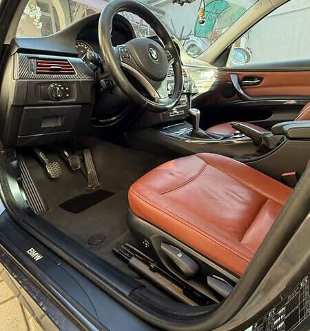 Серый БМВ 3 Серия, объемом двигателя 2 л и пробегом 293 тыс. км за 9000 $, фото 8 на Automoto.ua