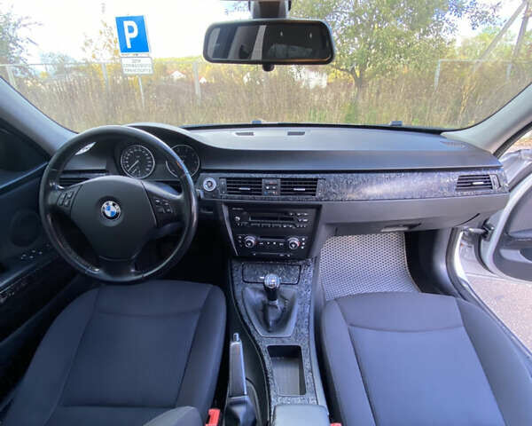 Сірий БМВ 3 Серія, об'ємом двигуна 2 л та пробігом 262 тис. км за 5800 $, фото 12 на Automoto.ua