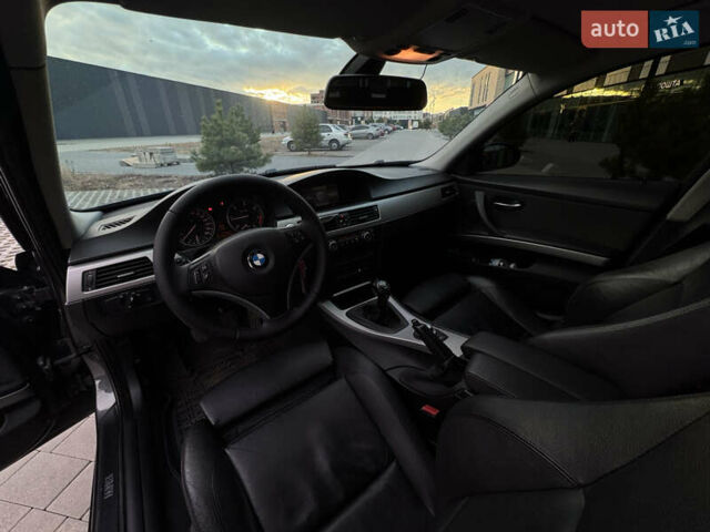 БМВ 3 Серия 2008 в Хмельницком на Automoto.ua Серый БМВ 3 Серия, объемом двигателя 2 л и пробегом 329 тыс. км за 8000 $, фото 17 на Automoto.ua