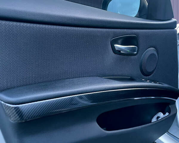 Серый БМВ 3 Серия, объемом двигателя 2 л и пробегом 350 тыс. км за 6500 $, фото 19 на Automoto.ua