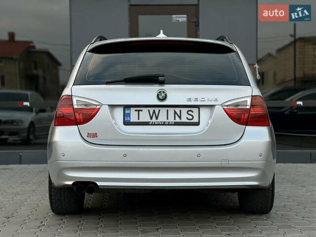 Серый БМВ 3 Серия, объемом двигателя 3 л и пробегом 262 тыс. км за 8900 $, фото 4 на Automoto.ua