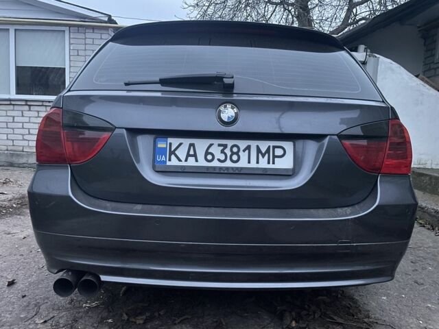 Серый БМВ 3 Серия, объемом двигателя 2 л и пробегом 240 тыс. км за 7100 $, фото 1 на Automoto.ua