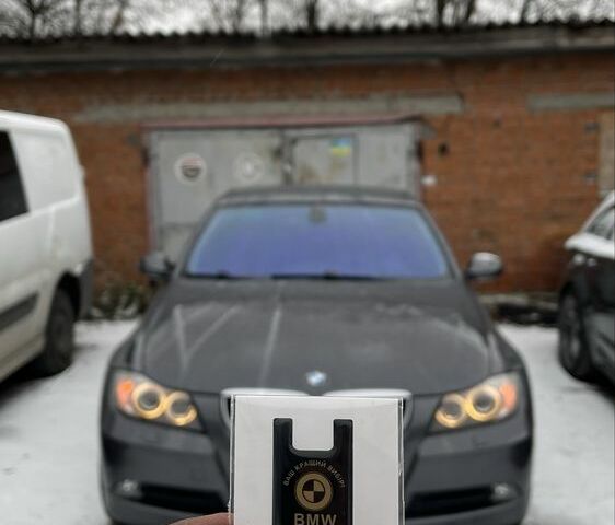 БМВ 3 Серія 2008 у Хмельницькому на Automoto.ua Сірий БМВ 3 Серія, об'ємом двигуна 2 л та пробігом 329 тис. км за 8000 $, фото 19 на Automoto.ua