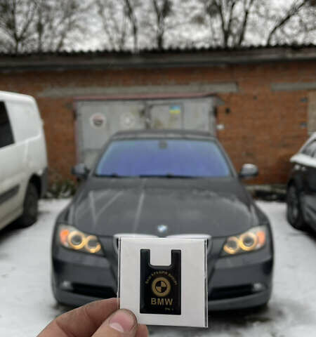 БМВ 3 Серия 2008 в Хмельницком на Automoto.ua Серый БМВ 3 Серия, объемом двигателя 2 л и пробегом 329 тыс. км за 8000 $, фото 26 на Automoto.ua