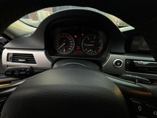 БМВ 3 Серія 2008 у Хмельницькому на Automoto.ua Сірий БМВ 3 Серія, об'ємом двигуна 2 л та пробігом 329 тис. км за 8000 $, фото 13 на Automoto.ua