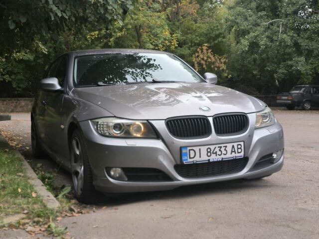 Серый БМВ 3 Серия, объемом двигателя 2 л и пробегом 332 тыс. км за 7499 $, фото 3 на Automoto.ua