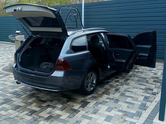 Серый БМВ 3 Серия, объемом двигателя 2 л и пробегом 250 тыс. км за 6000 $, фото 2 на Automoto.ua