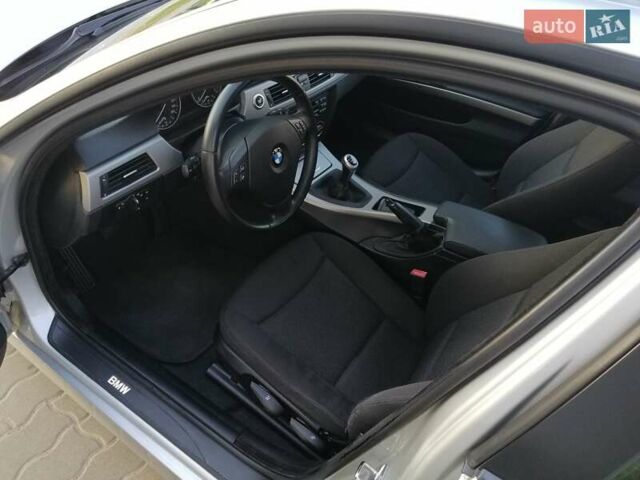 Сірий БМВ 3 Серія, об'ємом двигуна 2 л та пробігом 213 тис. км за 6900 $, фото 16 на Automoto.ua