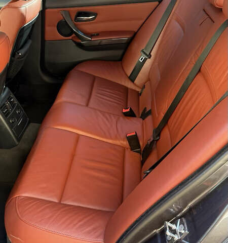 Серый БМВ 3 Серия, объемом двигателя 2 л и пробегом 293 тыс. км за 9000 $, фото 7 на Automoto.ua