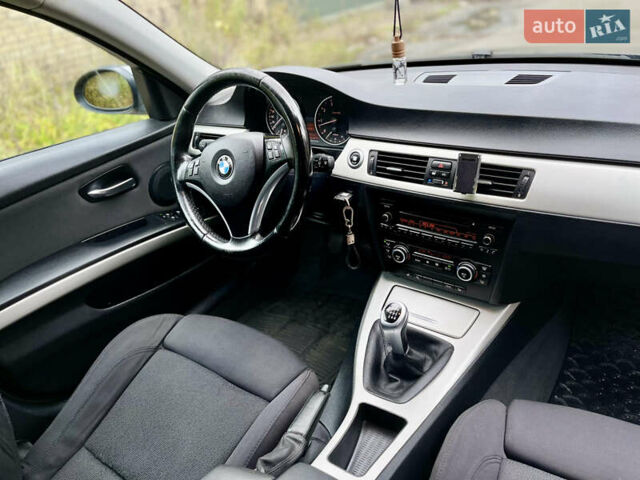 БМВ 3 Серия 2008 в Киеве на Automoto.ua Серый БМВ 3 Серия, объемом двигателя 2 л и пробегом 274 тыс. км за 5950 $, фото 17 на Automoto.ua