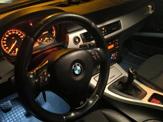 Серый БМВ 3 Серия, объемом двигателя 2 л и пробегом 332 тыс. км за 7499 $, фото 7 на Automoto.ua