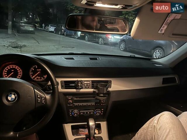 Серый БМВ 3 Серия, объемом двигателя 2 л и пробегом 260 тыс. км за 7200 $, фото 2 на Automoto.ua