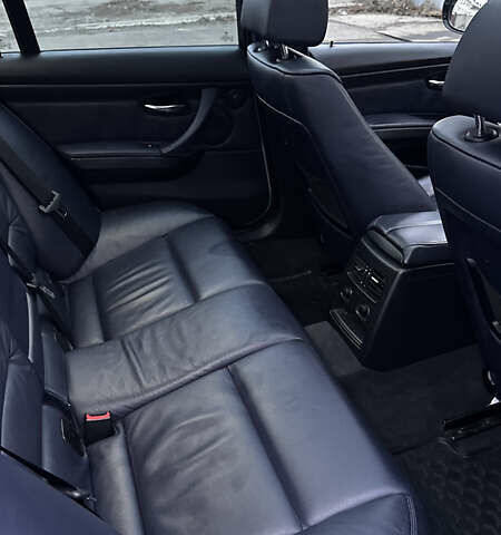 Серый БМВ 3 Серия, объемом двигателя 2 л и пробегом 276 тыс. км за 9500 $, фото 14 на Automoto.ua