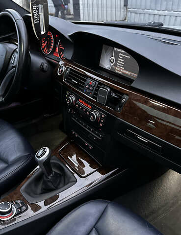 Серый БМВ 3 Серия, объемом двигателя 2 л и пробегом 276 тыс. км за 9500 $, фото 9 на Automoto.ua