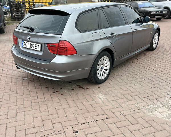 Серый БМВ 3 Серия, объемом двигателя 2 л и пробегом 273 тыс. км за 8900 $, фото 6 на Automoto.ua