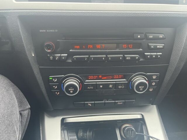 Серый БМВ 3 Серия, объемом двигателя 2 л и пробегом 350 тыс. км за 3700 $, фото 8 на Automoto.ua